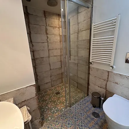 Greci Apartment *